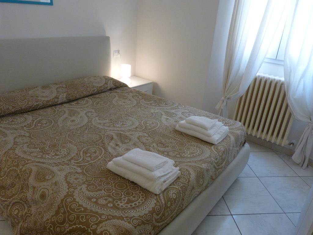Piazza Malpighi Apartment *