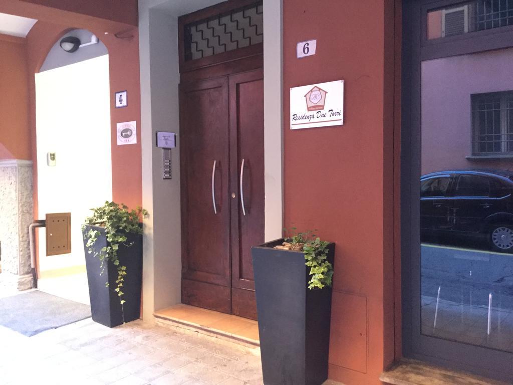 Residenza Due Torri Check In Presso Vicolo Cattani 7 3*