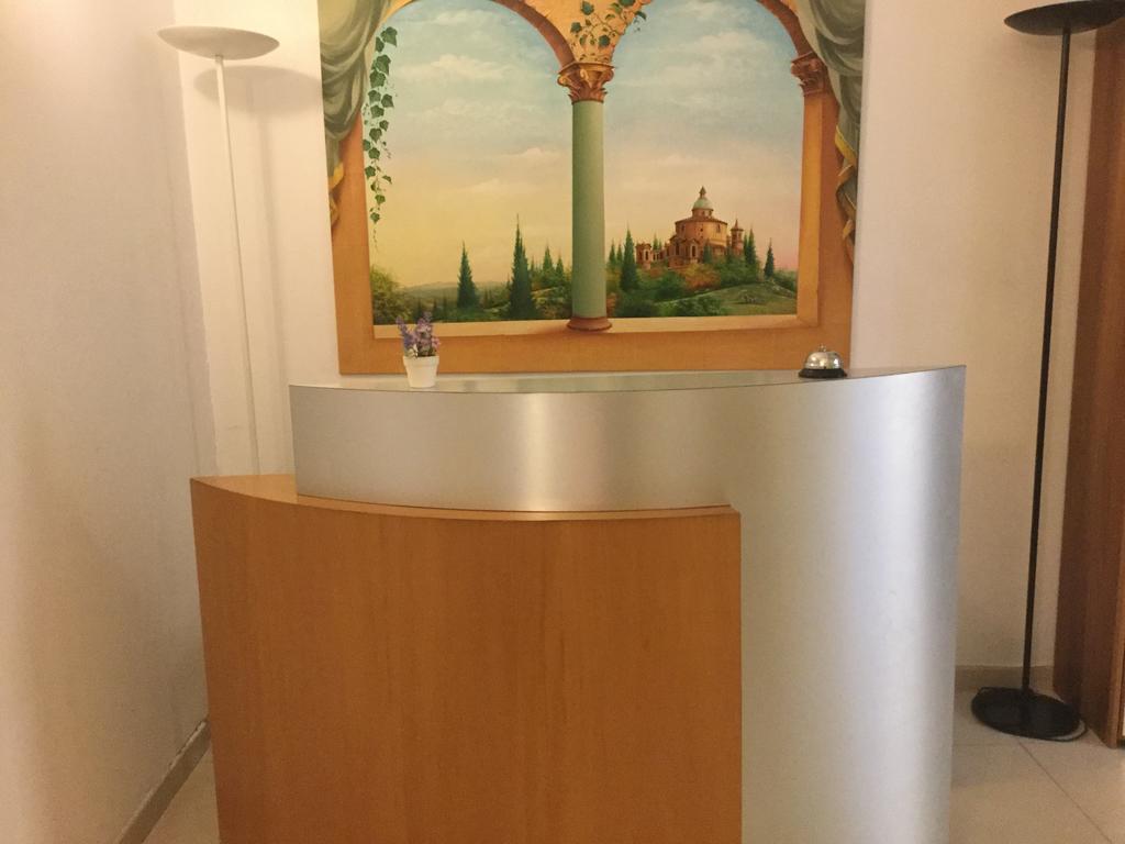Residenza Due Torri Check In Presso Vicolo Cattani 7 Affittacamere Bologna