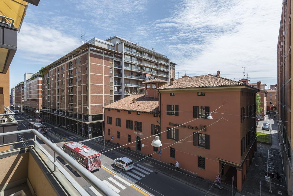 Miavia - San Lorenzo * Bologna