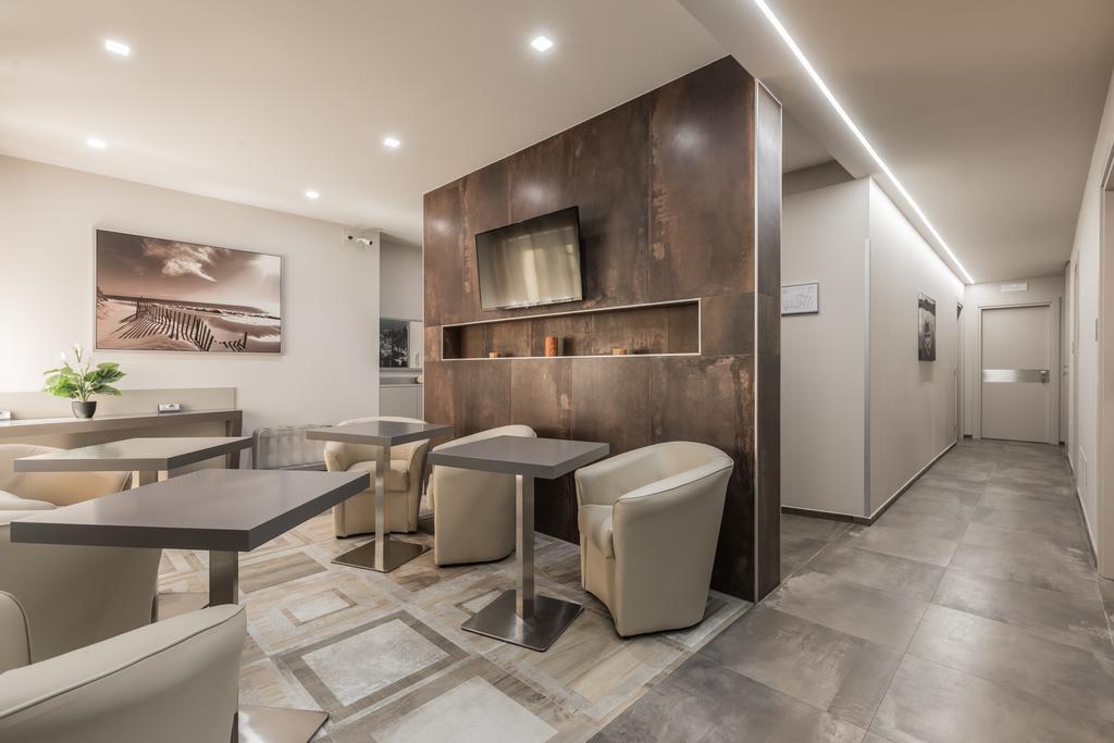 Cavour Luxury