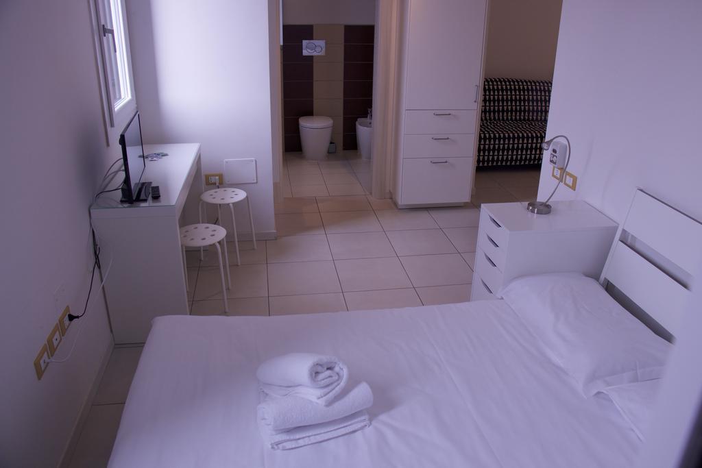 City House Sant'orsola Aparthotel 3*