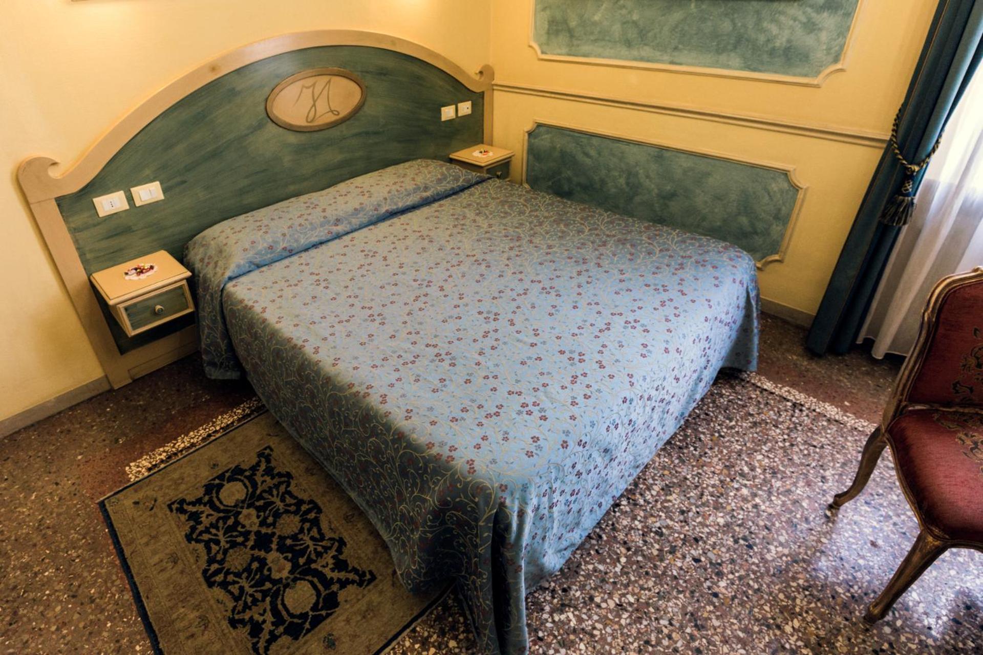 Antica Residenza D'azeglio Room&breakfast Di Charme 2* Bolonha