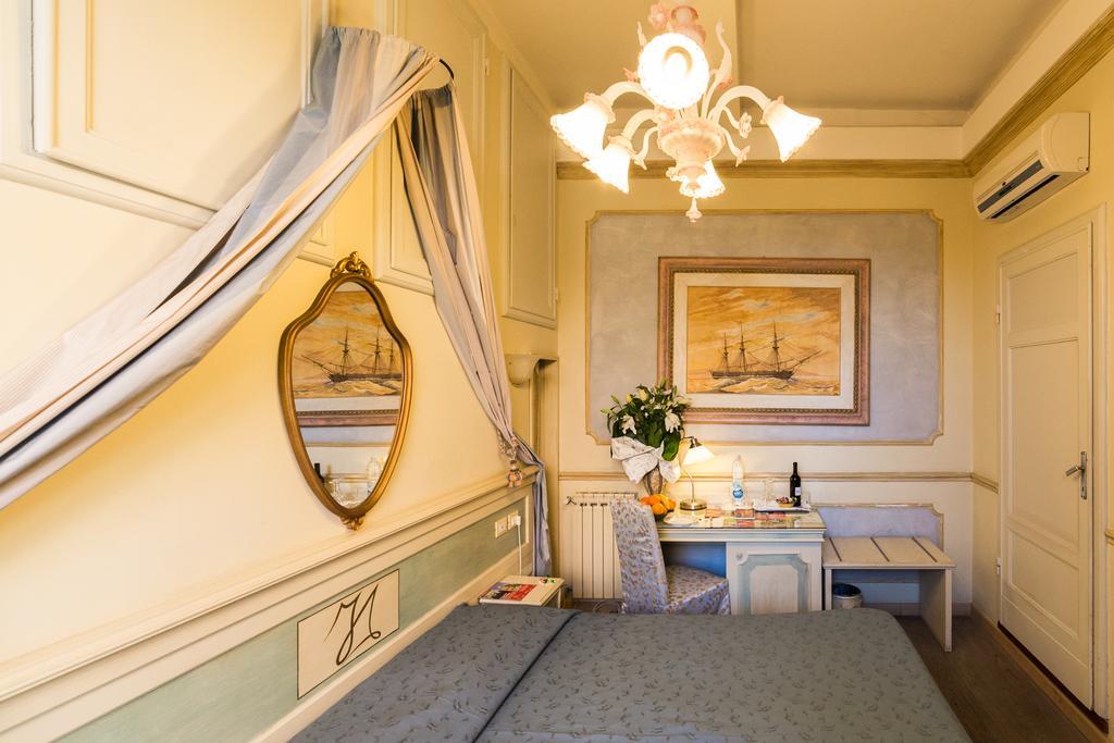 Antica Residenza D'azeglio Room&breakfast Di Charme 2* Bolonha