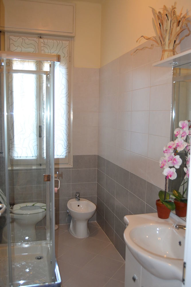 Central Avenue Bed & Breakfast *