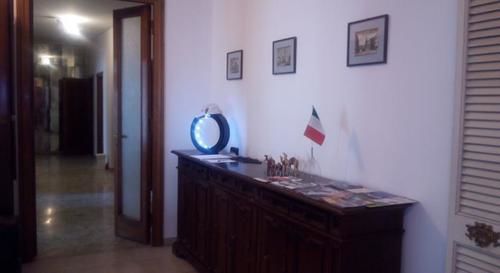 Bed & Breakfast‎ Asinelli 3*