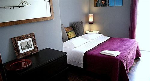 Bed & Breakfast Ay *