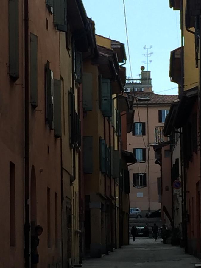 Grande, Moderno In Edificio Storico * Bologna