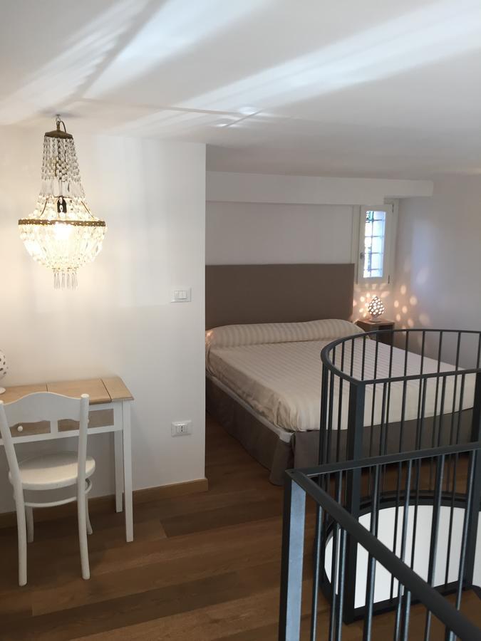 Apartment Grande, Moderno In Edificio Storico