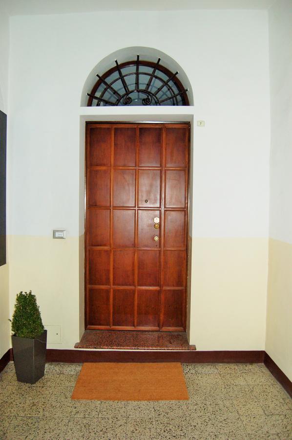 Homebo La Finestrella Apartment