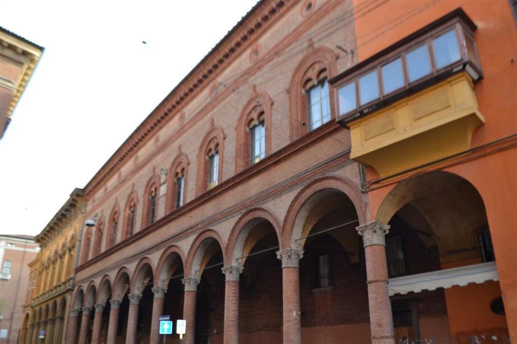 Gasthuis And La Piazzetta Della Pioggia