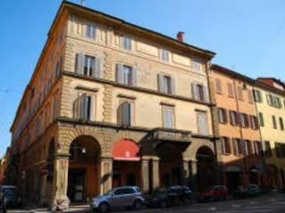 Bed & Breakfast Antica Residenza D'azeglio Room&breakfast Di Charme Bologna