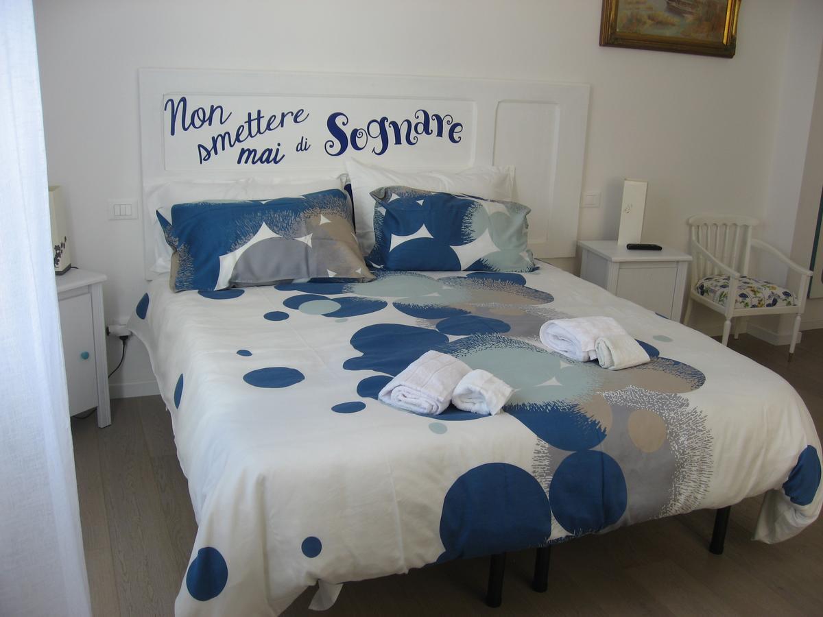 Bed & Breakfast Ramo Rosso Di Paolo Natalini 2*