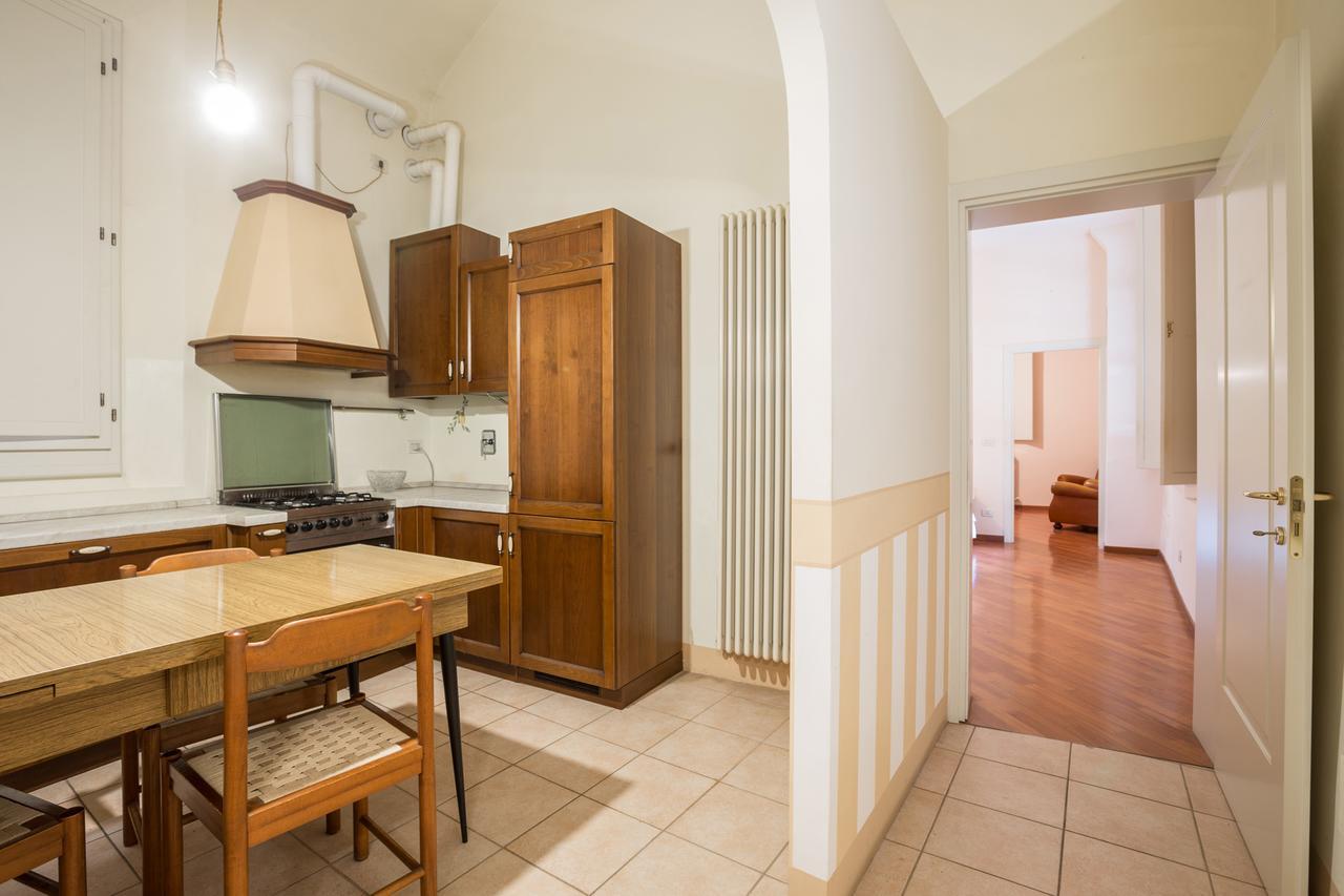 Borgonuovo, By Short Holidays Apartment