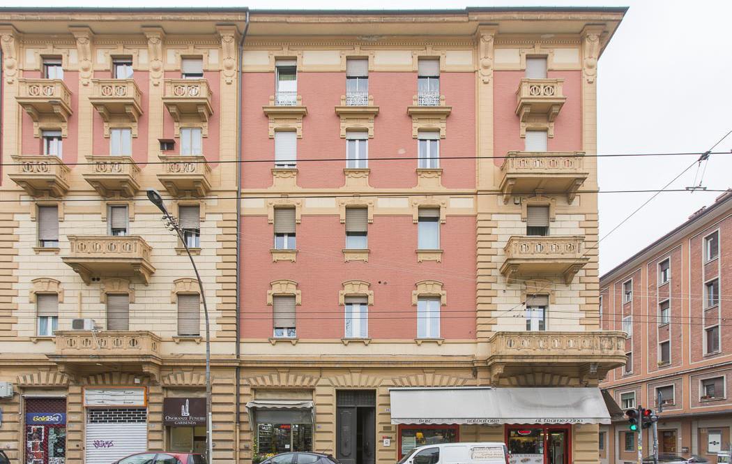 Ur * Bologna