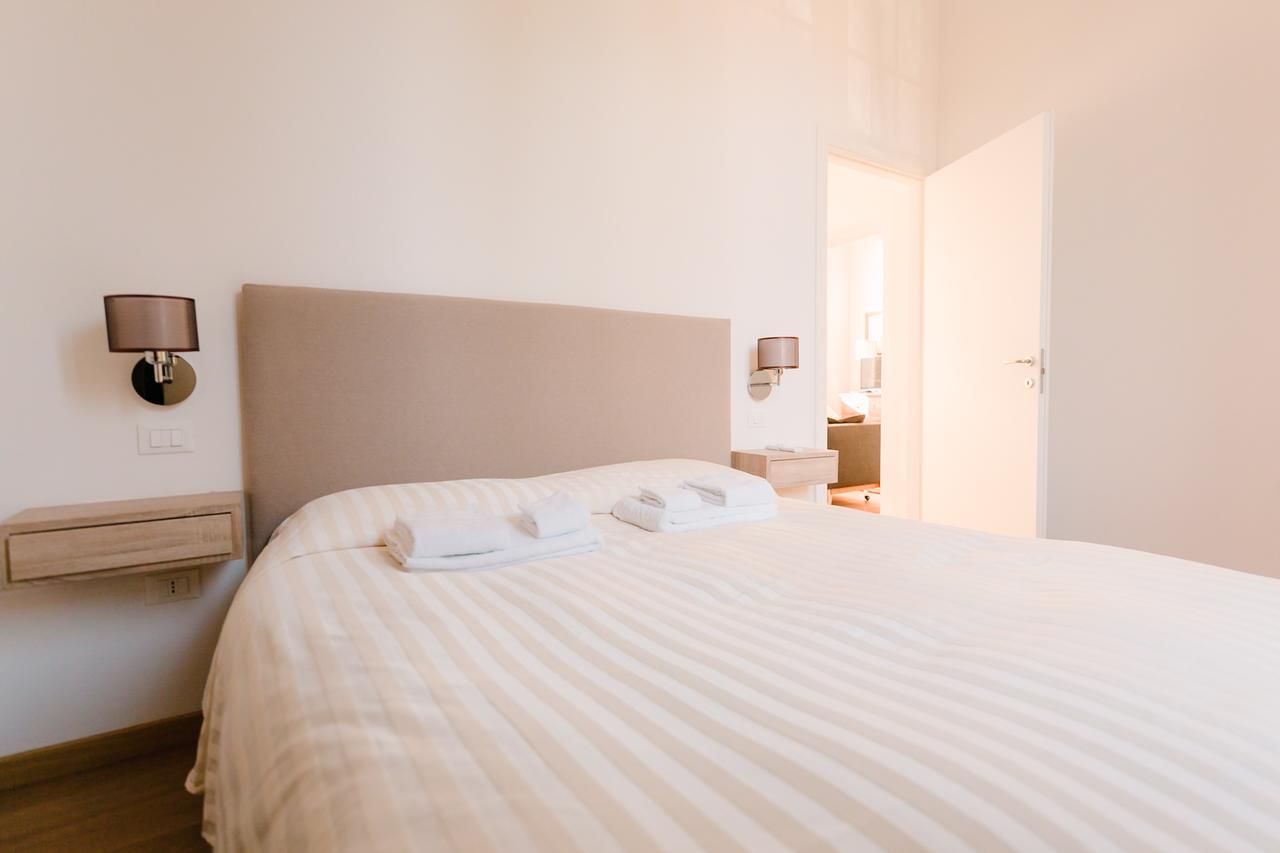 Apartment Grande, Moderno In Edificio Storico