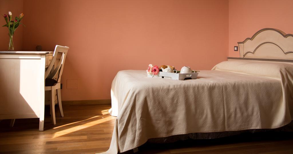 Corte Roveri Bed & Breakfast