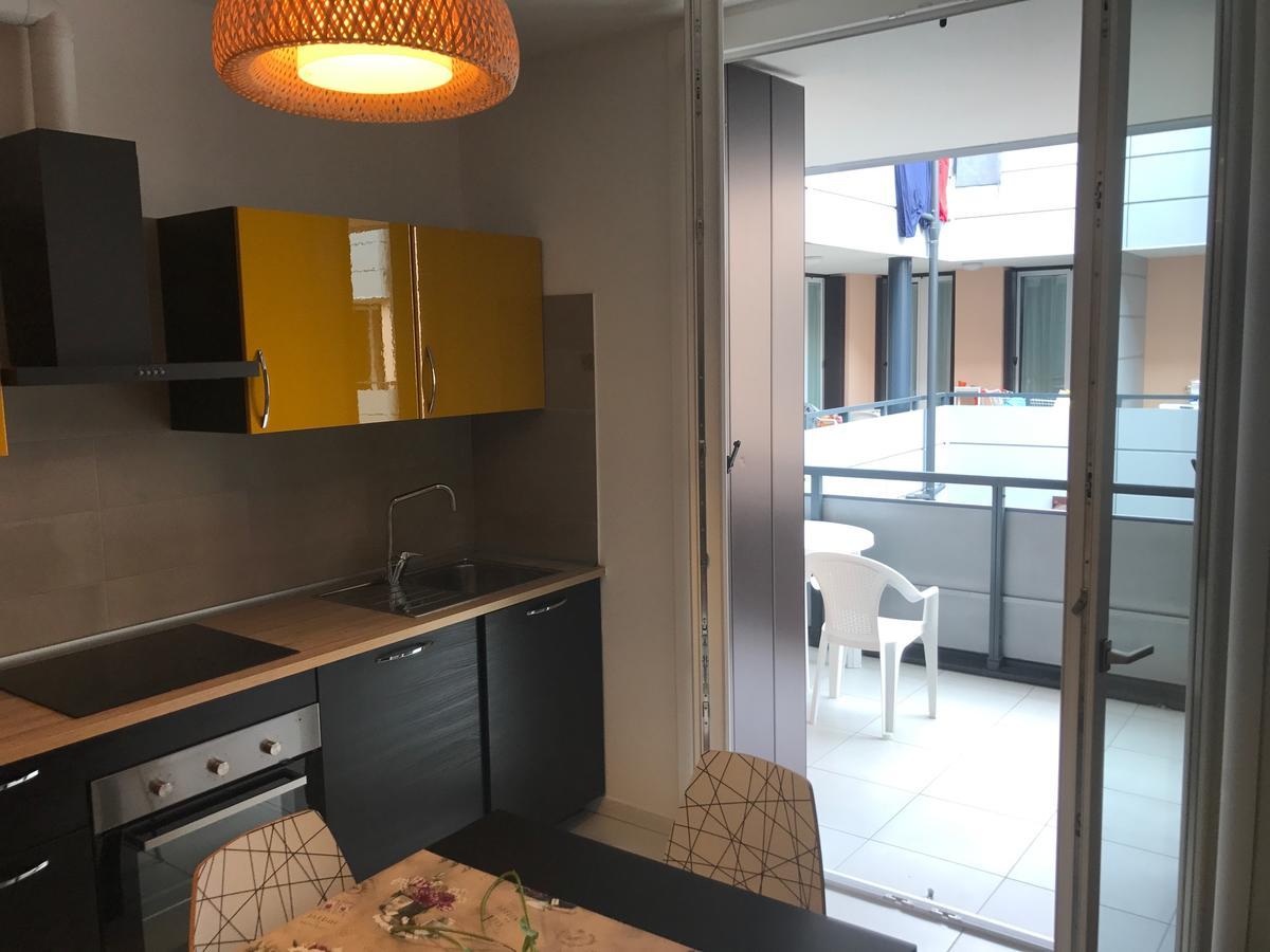 Holiday Aparthotel *