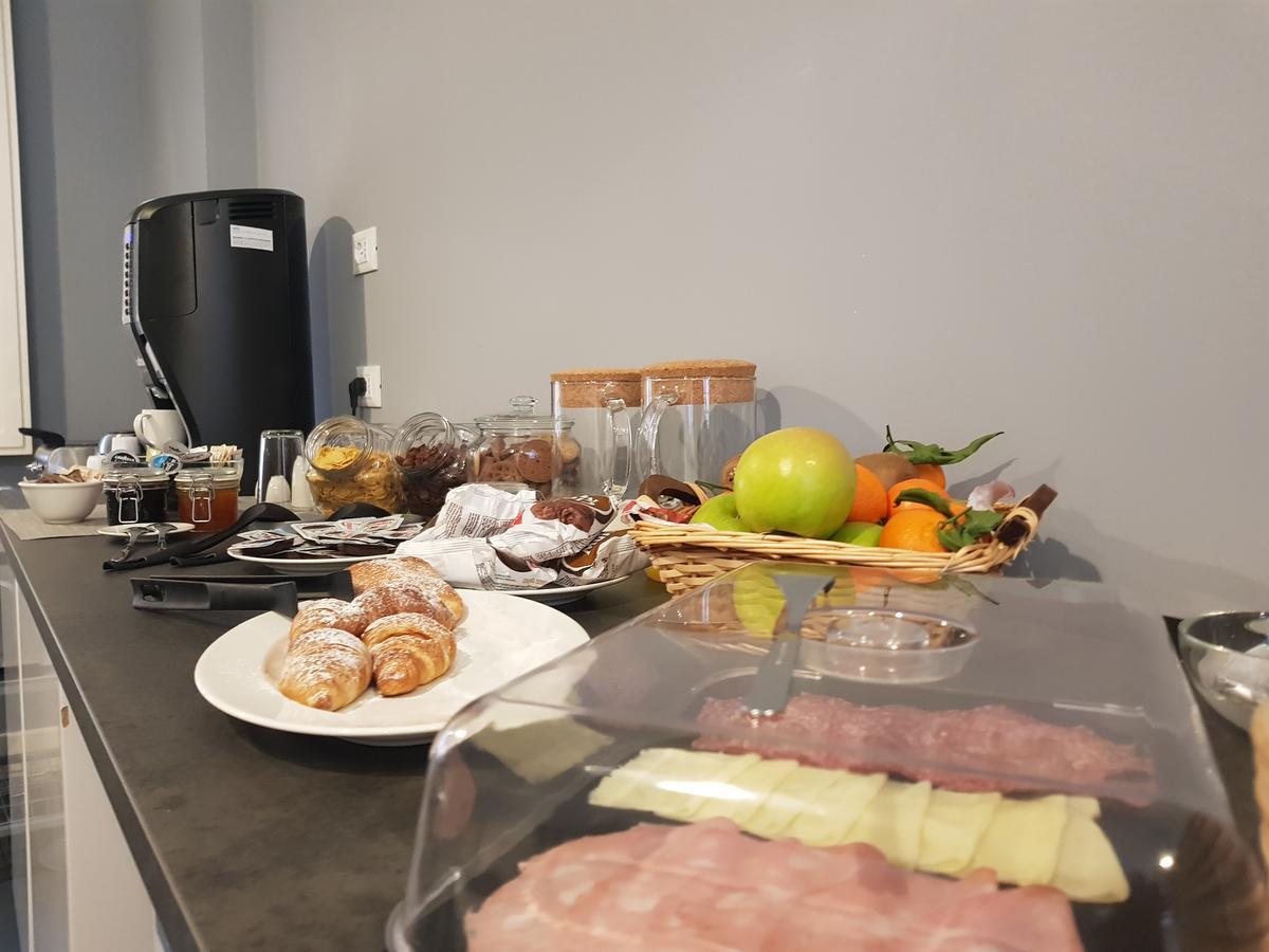Aparthotel Almarossa Bologna