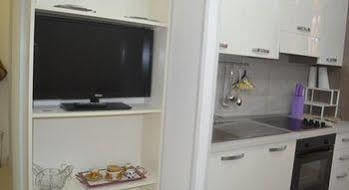 Casa In Centro!House In City Center! Apartment *