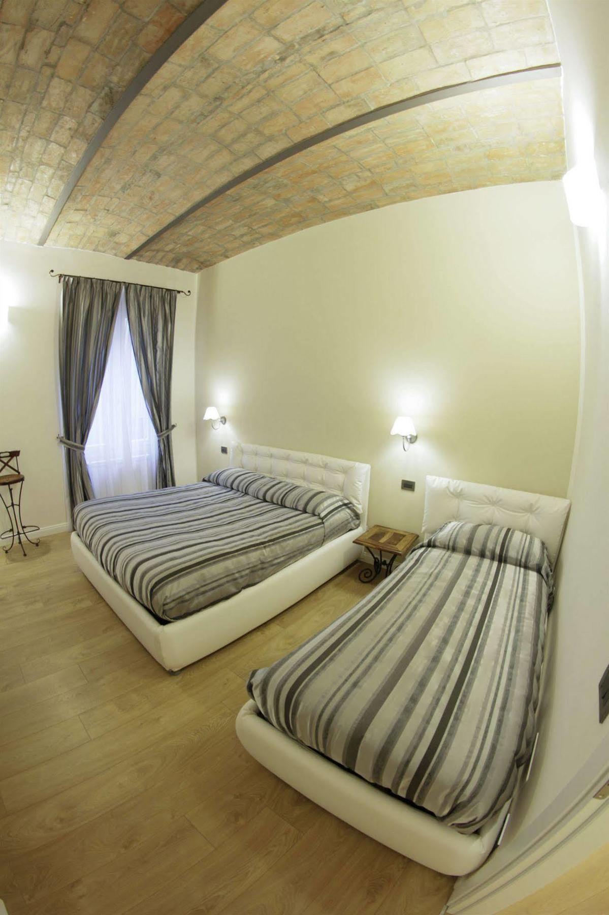 Chez Moi 2*