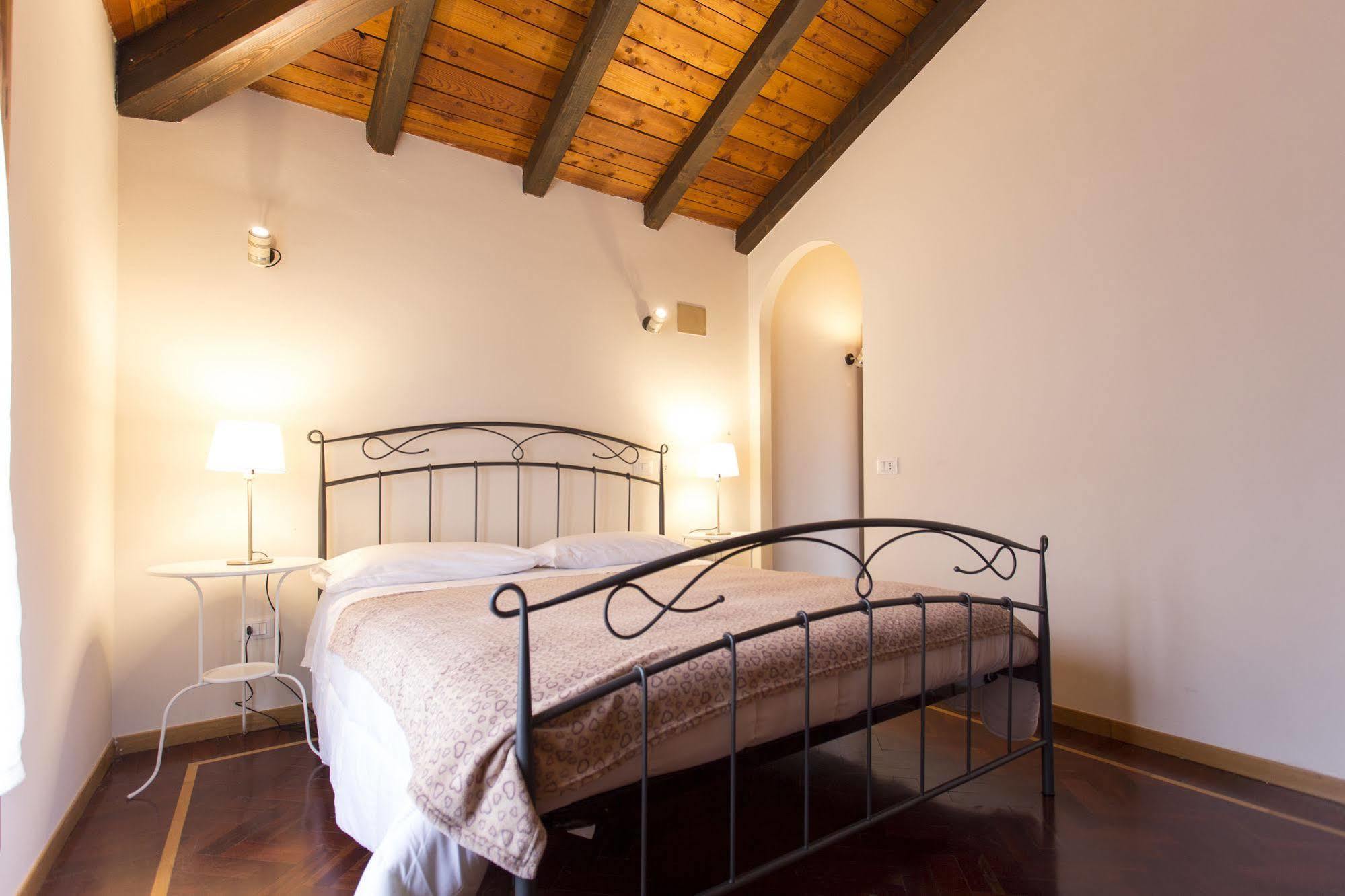 Residenza Ariosto Depandance By Apartamento *