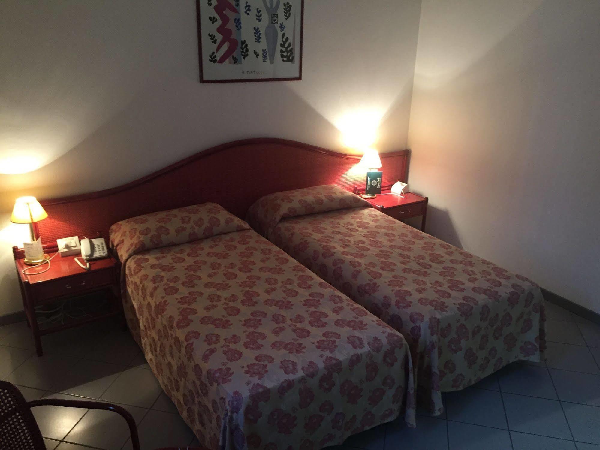 Park Motel 4*
