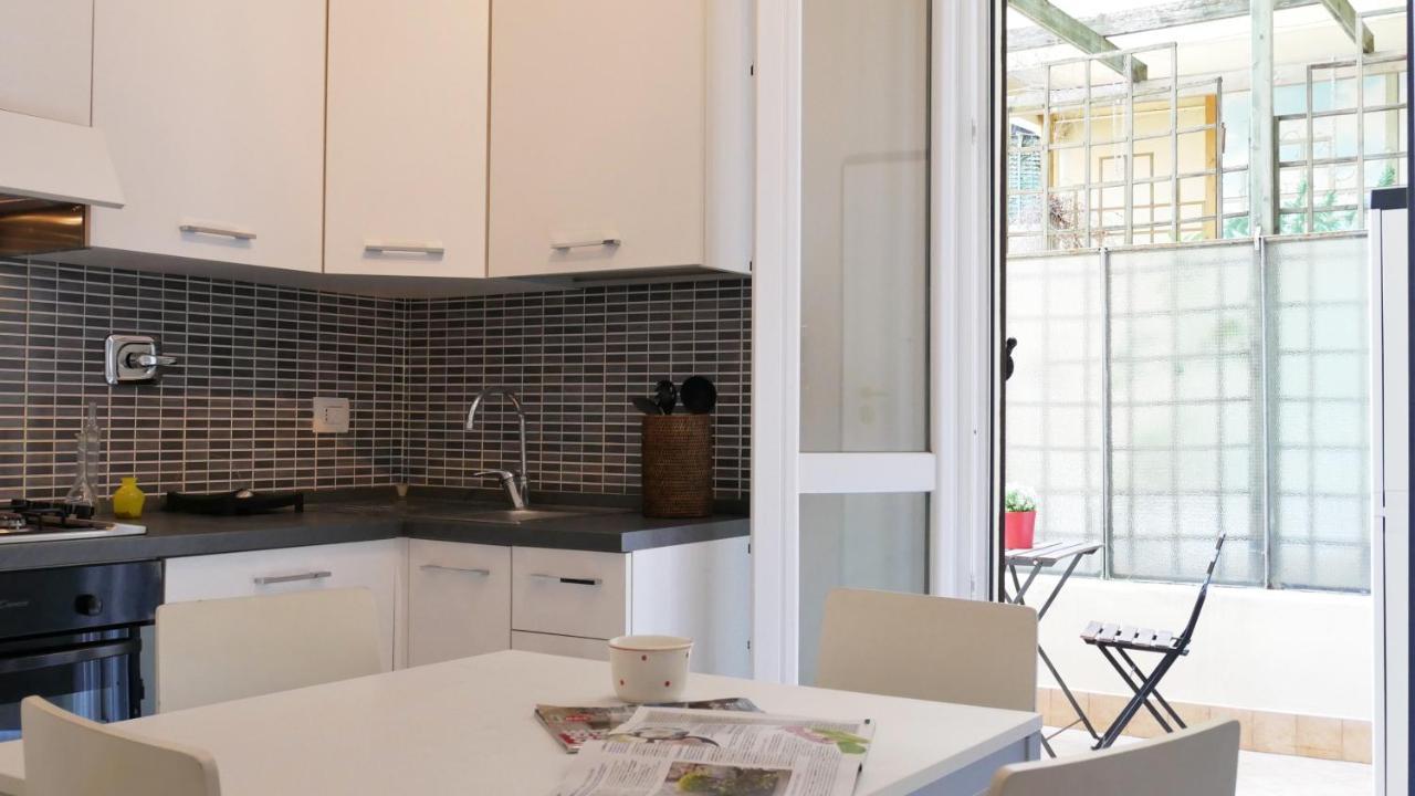 Welcome House *