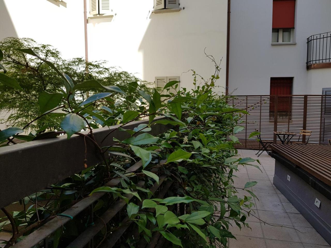 Almarossa Aparthotel 2*