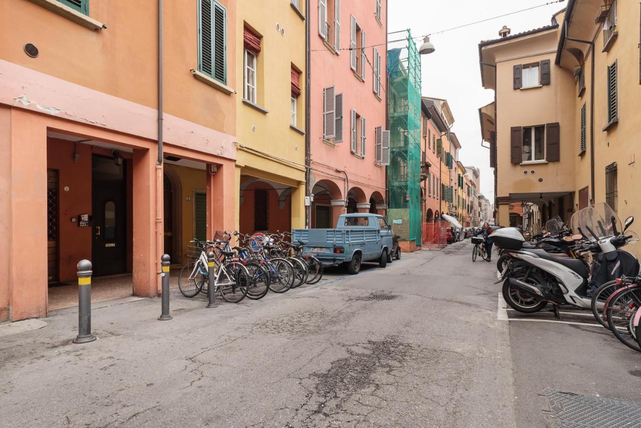 Bologna Central Studio *