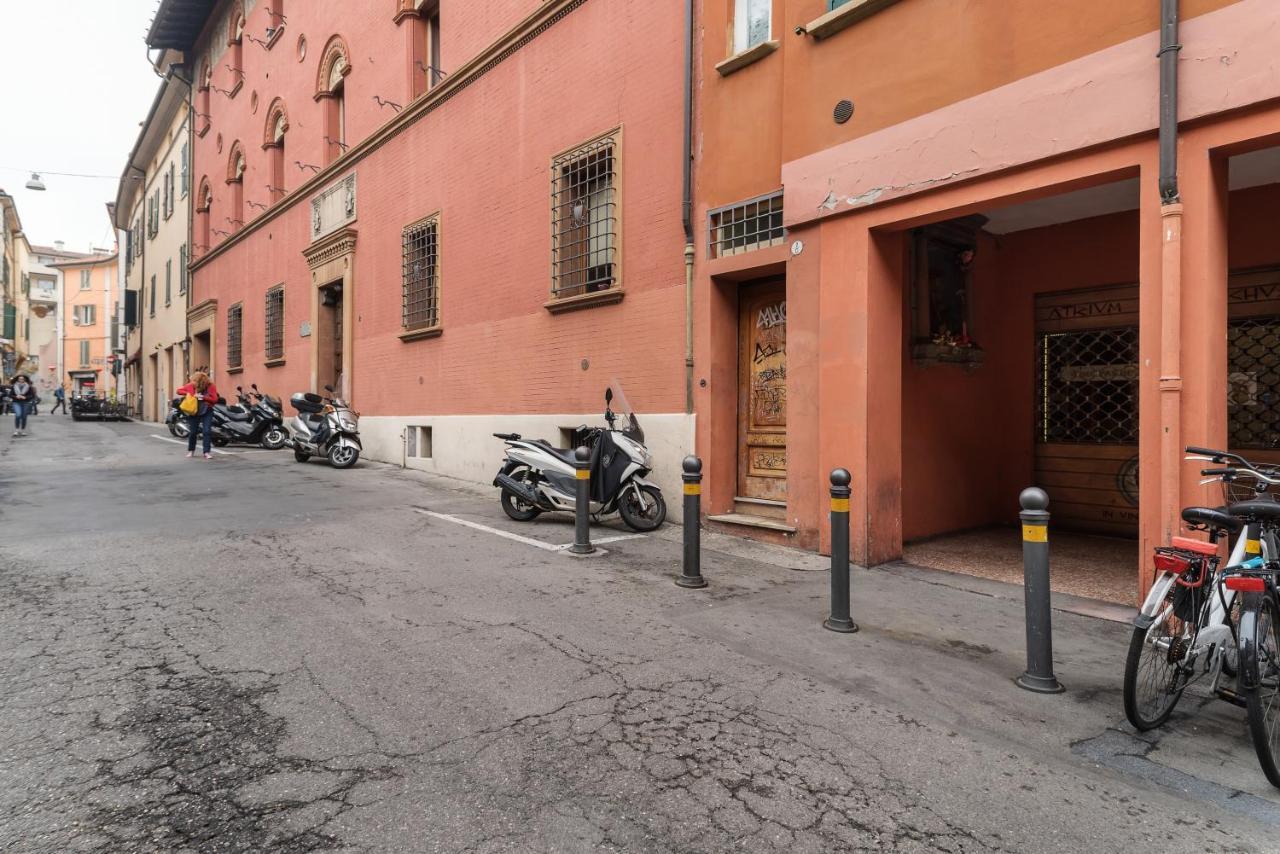 Bologna Central Studio Apartment *