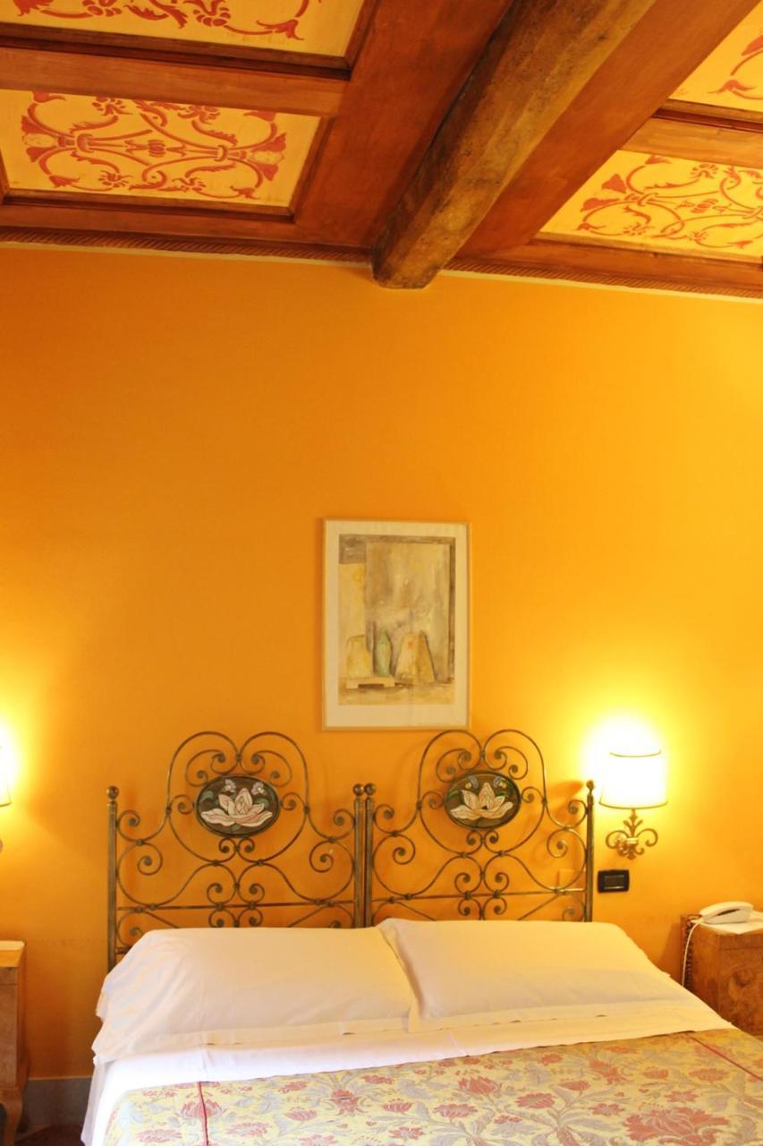 Delle Drapperie Hotel