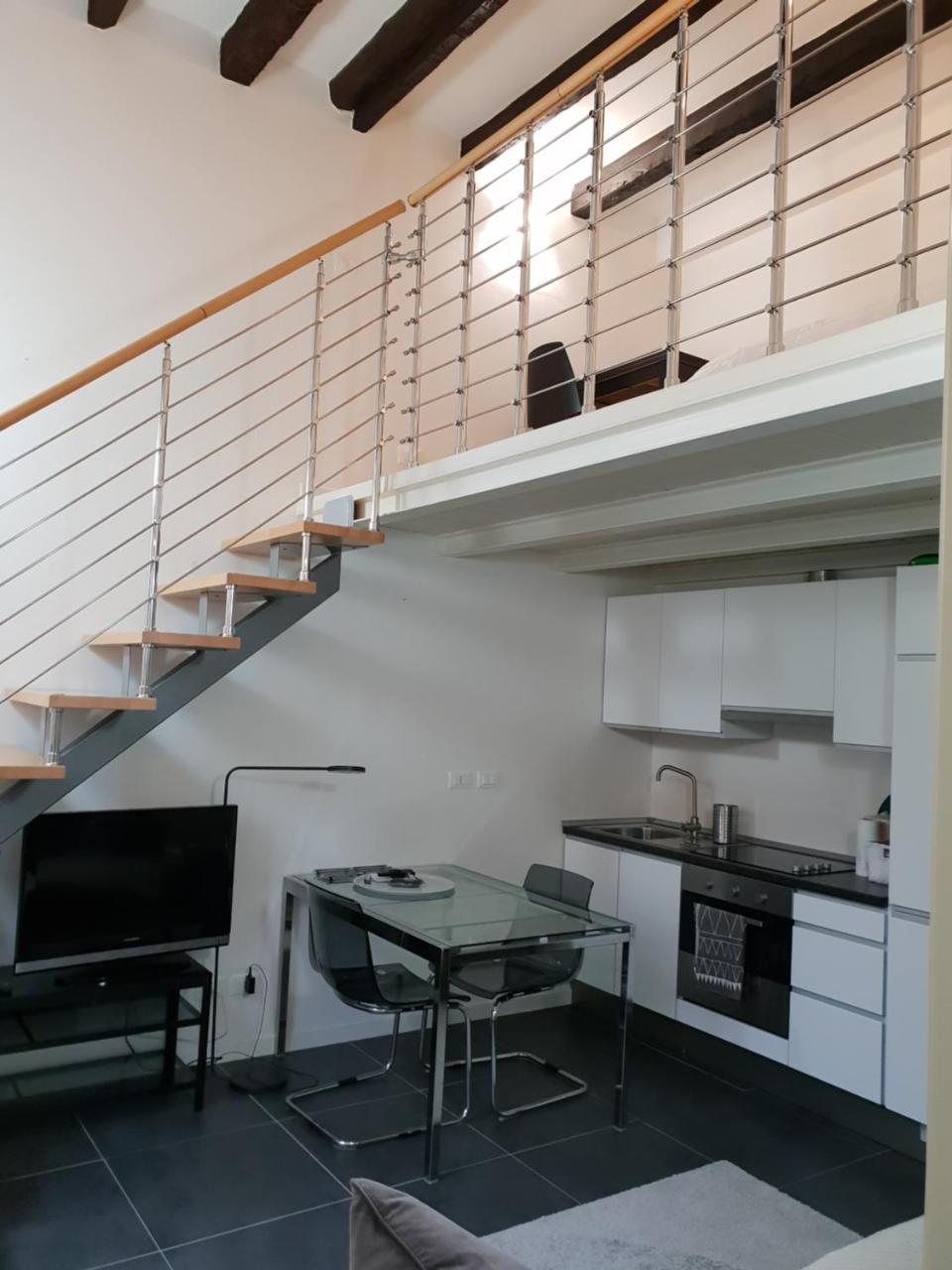 Apartment Loft Irnerio *