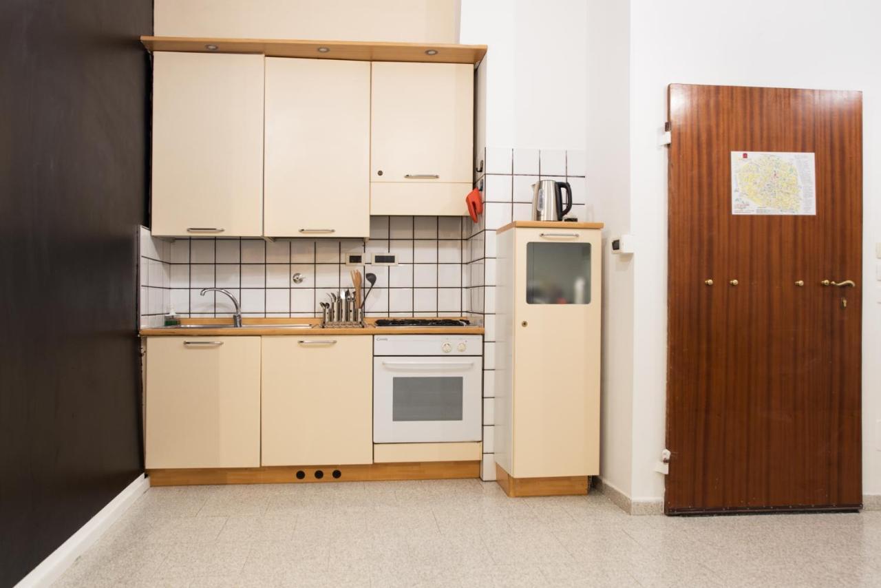 8- Tourist House - Light House - Self Check-in Appartement Bologna