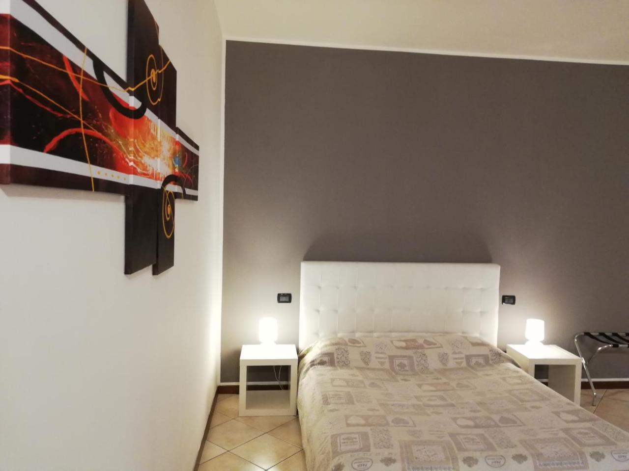 Residenza Ugo Bassi Apartment *
