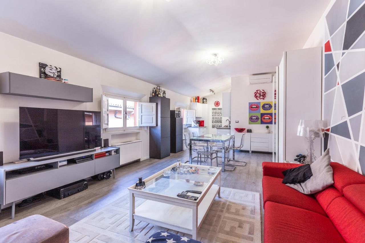 Apartment De' Fusari, By Short Holidays