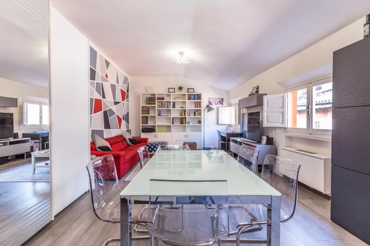 De' Fusari, By Short Holidays Apartment *