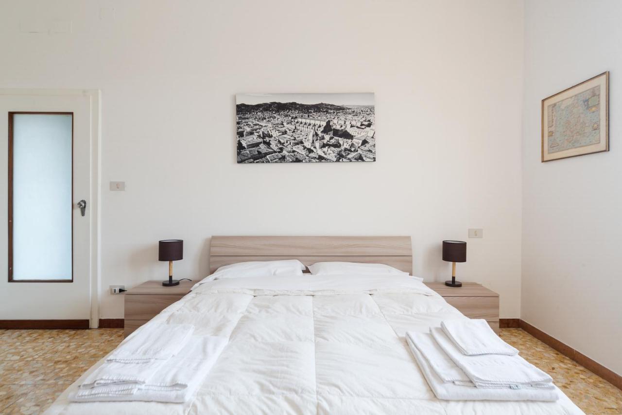 Bright&cozy C5 Fiera Apartment Bologna