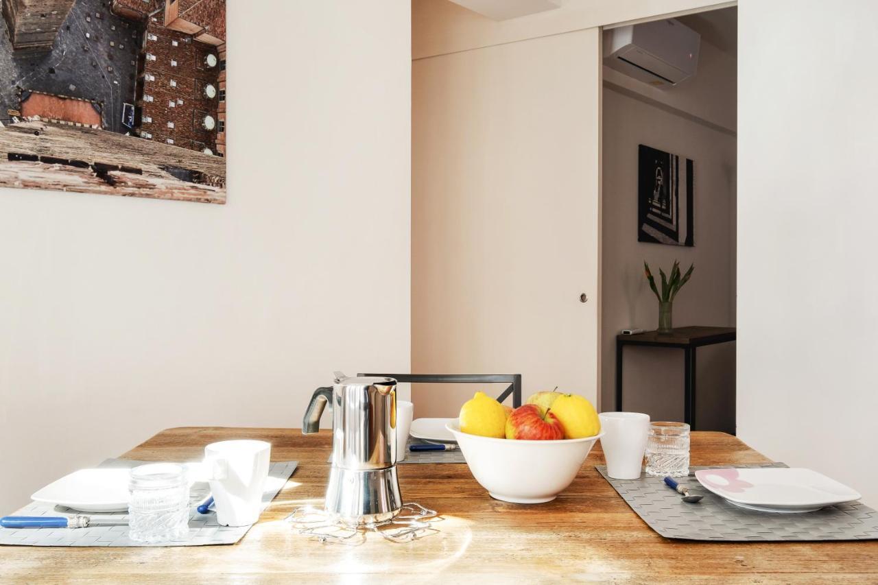 Lo Scrigno Delle 2 Torri! Nel Cuore Del Centro, Vicino A Via Rizzoli Apartment