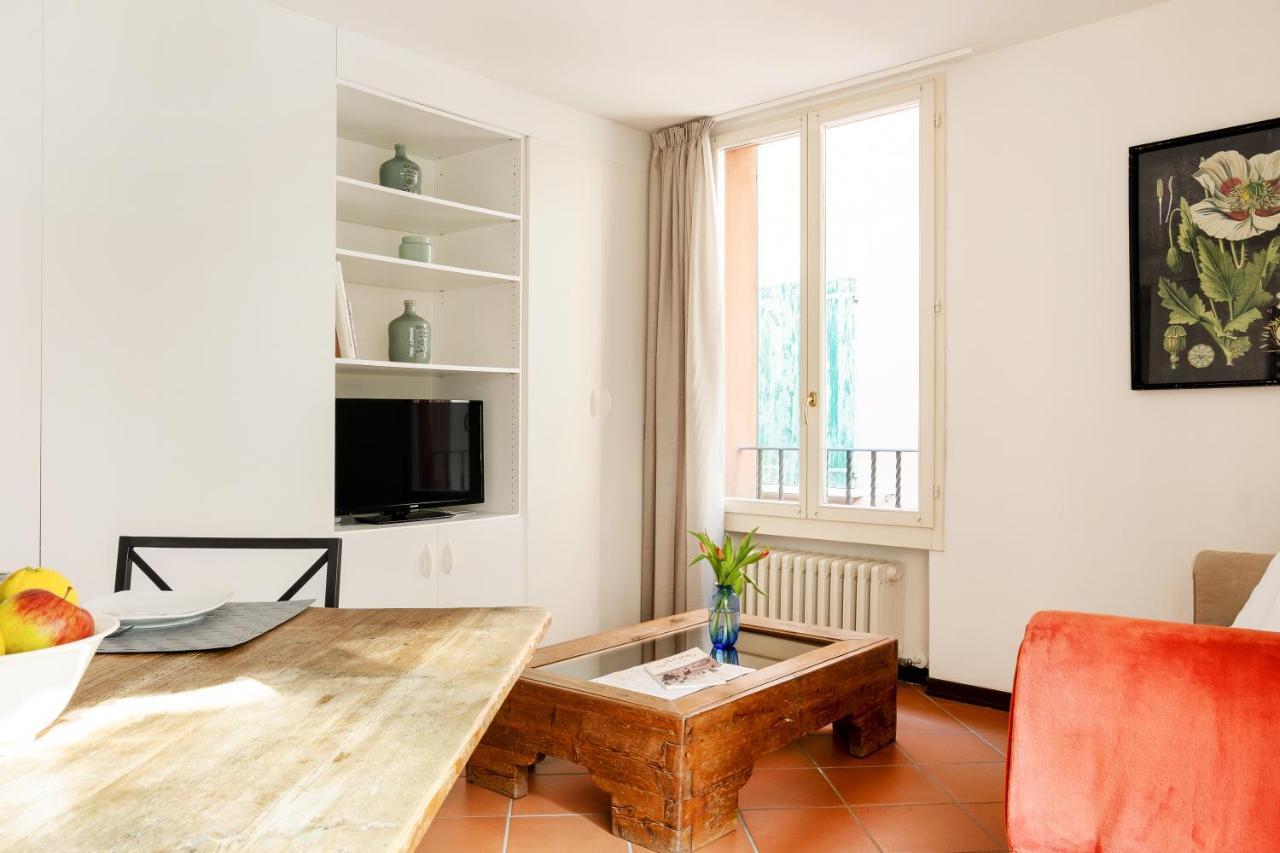 Lo Scrigno Delle 2 Torri! Nel Cuore Del Centro, Vicino A Via Rizzoli Apartment