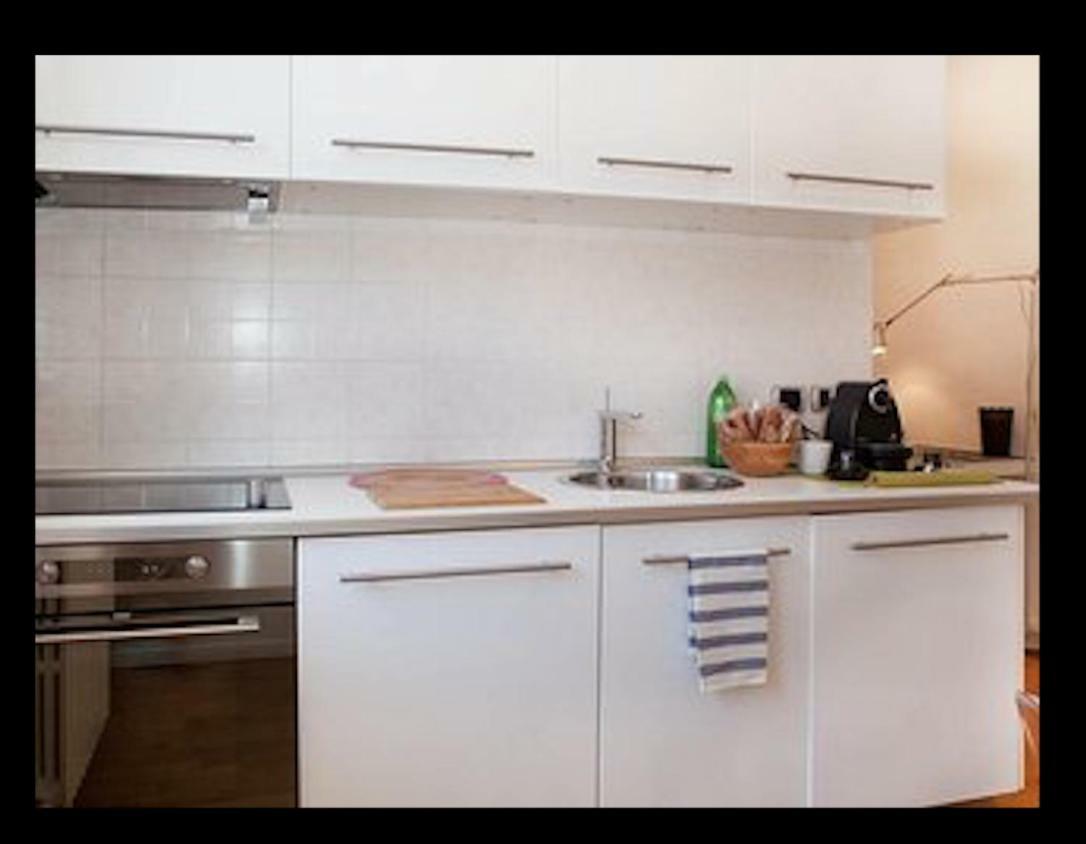 Apartment Touch And Go *