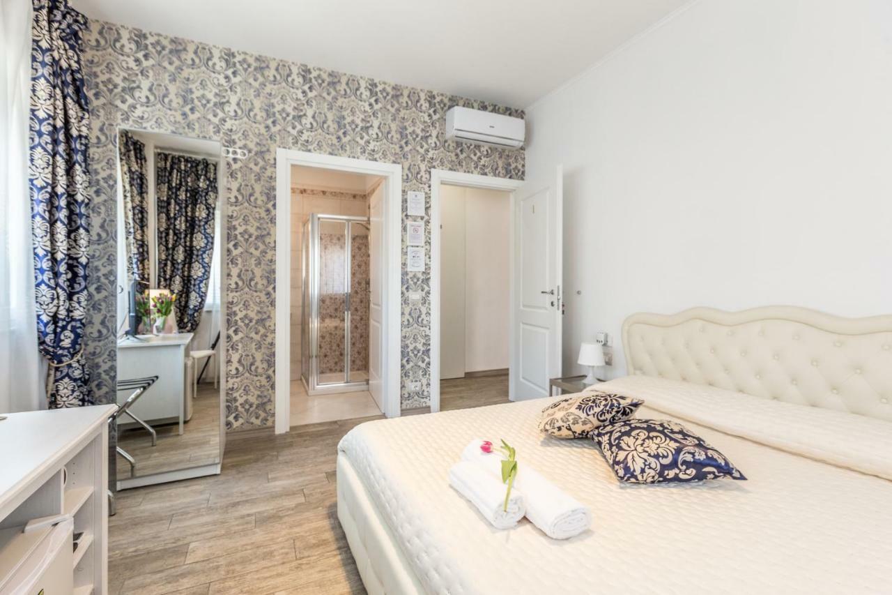 Central City Rooms 3* Bologna
