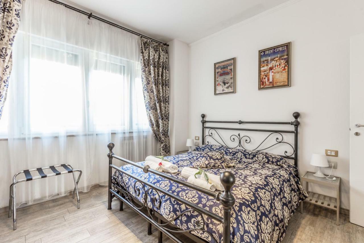 Central City Rooms Affittacamere 3*