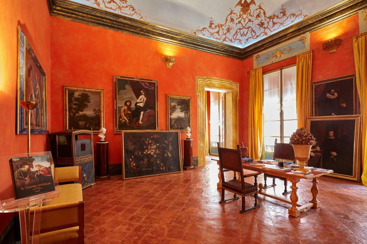 Palazzo Di Alcina - Residenza D'epoca - Luxury- Bed & Breakfast