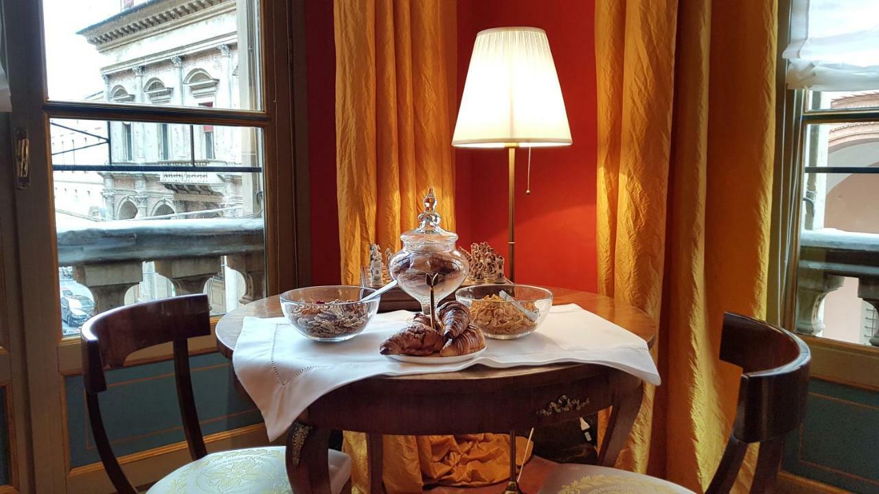 Bed & Breakfast Palazzo Di Alcina - Residenza D'epoca - Luxury- 5*