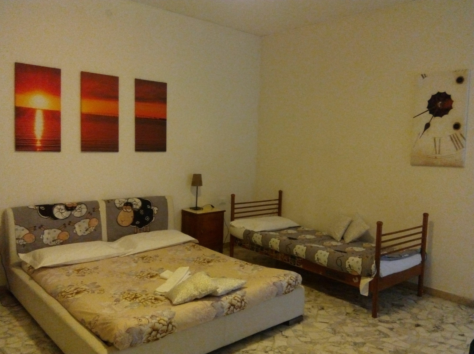 Bed & Breakfast‎ Asinelli Bed & Breakfast 3*