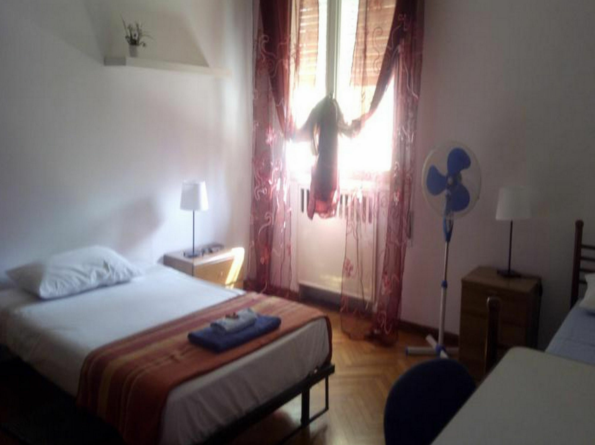 Bed & Breakfast‎ Asinelli