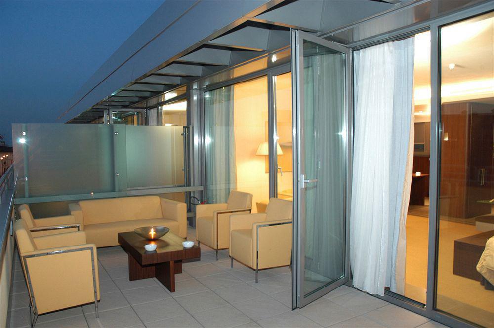 Nh De La Gare Hotel