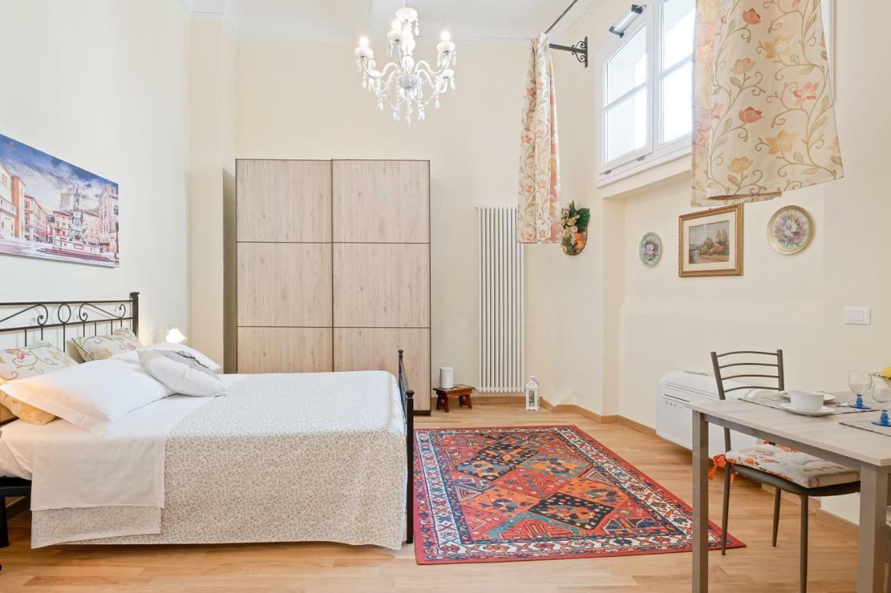 Exclusive & Elegant Palazzo Bianconcini Appartamento