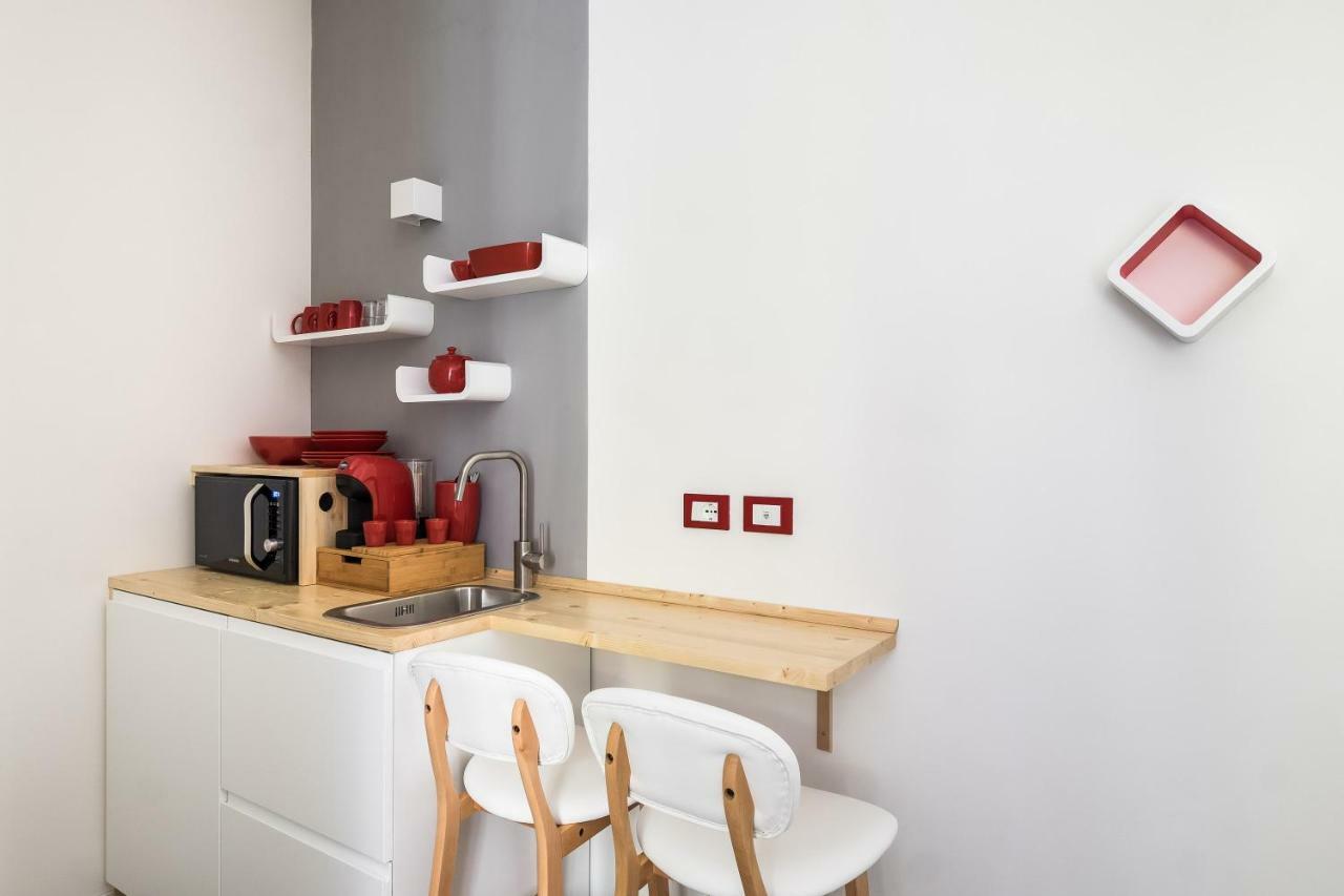 Interno 7 - Da Vale